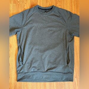 UNRL Gray Sweatshirt with pockets